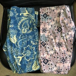 😍😍 PRICE DROP Lot of LuLaRoe Leggings (4pairs)